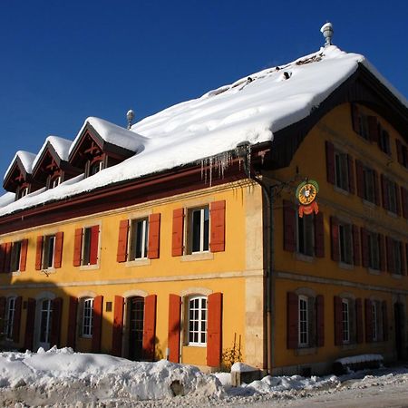 Hôtel de l'Aigle Couvet Exterior foto
