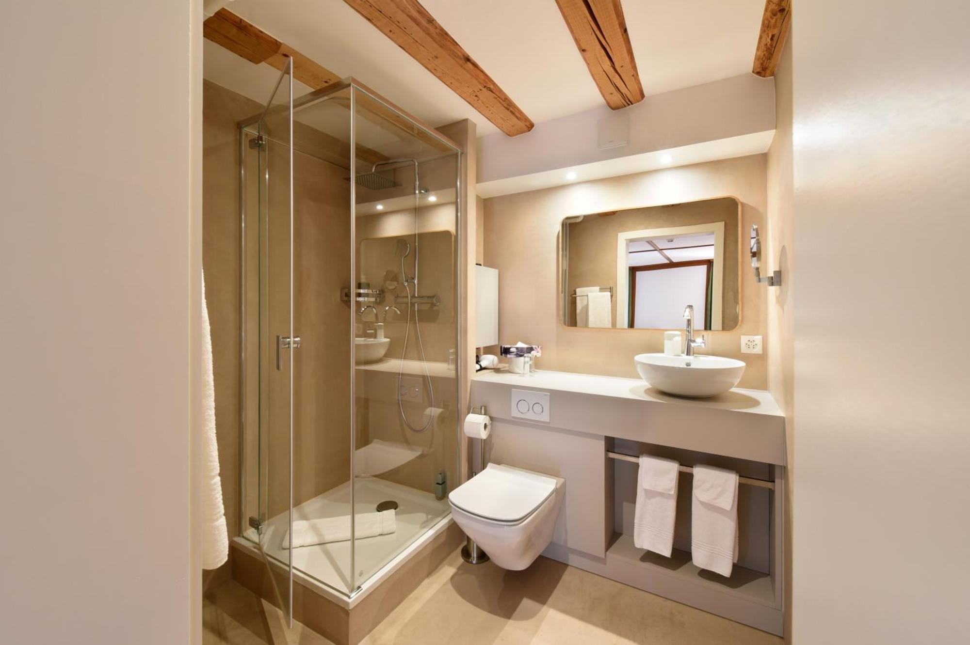 Hôtel de l'Aigle Couvet Habitación foto