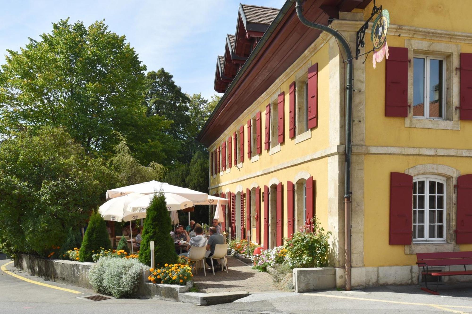 Hôtel de l'Aigle Couvet Exterior foto